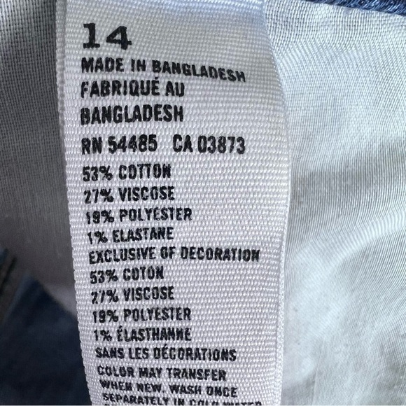 American Eagle Cut Off Jeans Shorts Size 14 - Picture 9 of 9